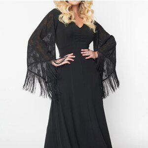 Smak Parlor Plus Size 1970s Black Floral Fringe Sleeve Stevie Maxi Dress in 1X